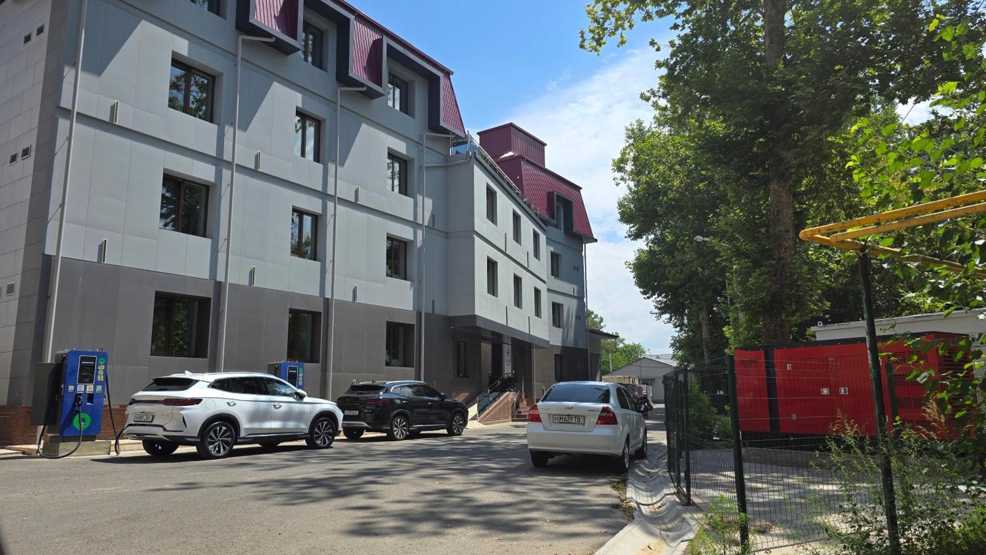 Silk Road Premium Hotel Tasjkent Buitenkant foto